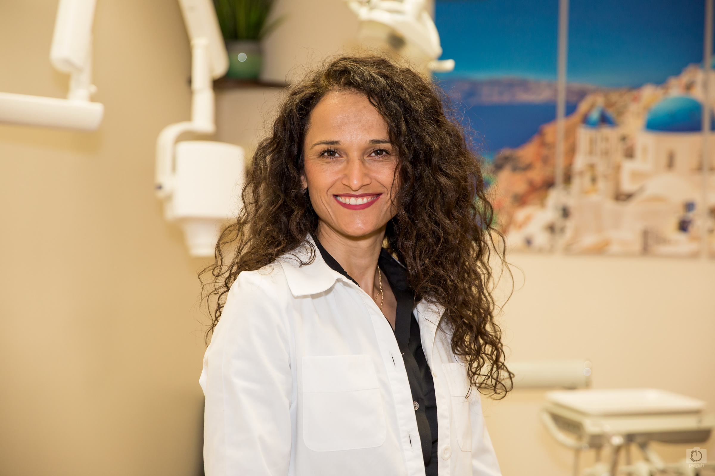 Dr. Behnaz Sharifi